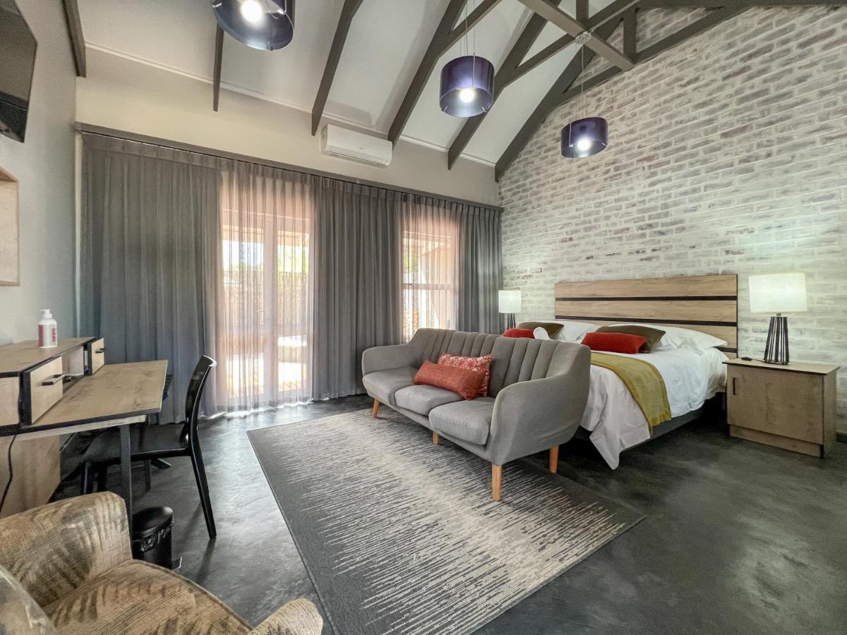The Featherbed - Oudtshoorn Exterior foto